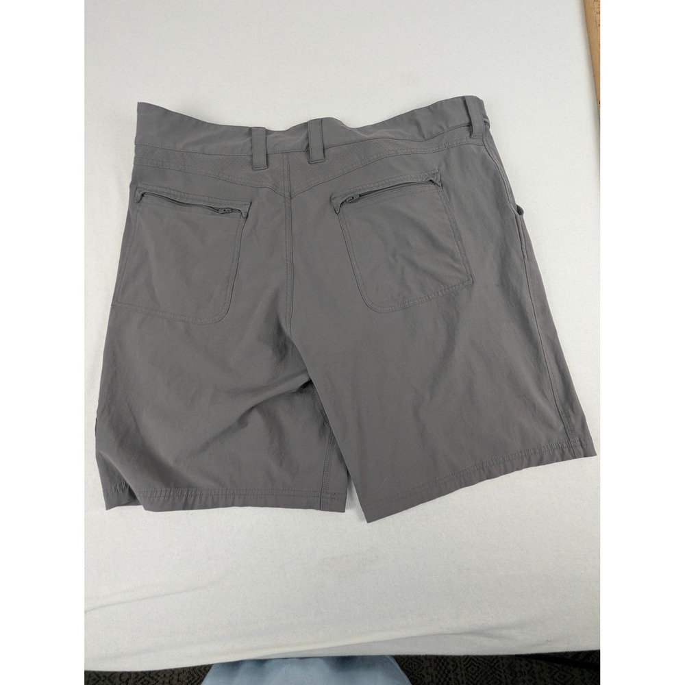 Huk Fishing Shorts Mens XXL Grey Performance Cargo Quick Dry H2000011 P000733 - Picture 2 of 13